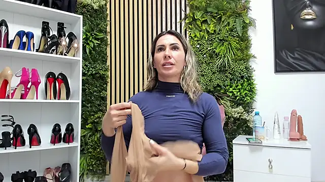 sweetcherry30 live sex cam