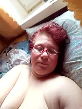 SquirrelFine's cam snapshot