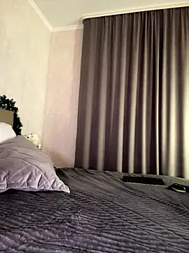 LuxBrunette_ live sex cam