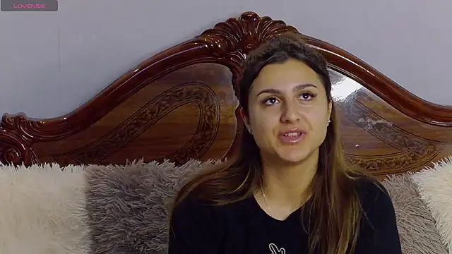 NicolePlay live sex cam