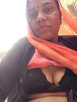 Pinky12A live sex cam