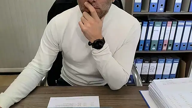 Evasionee live sex cam