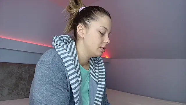 KateAllyaa live sex cam