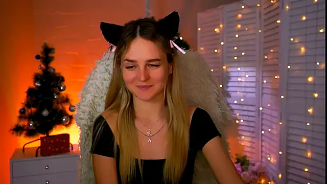 DeboraLarson's cam snapshot