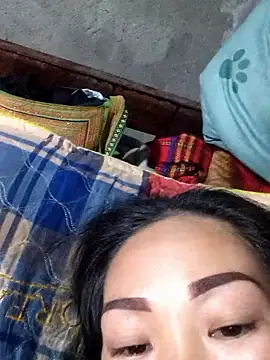 gio-thu live sex cam