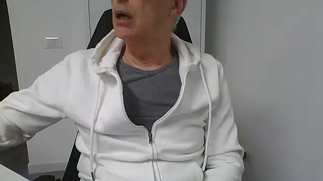 Sensor2000 live sex cam