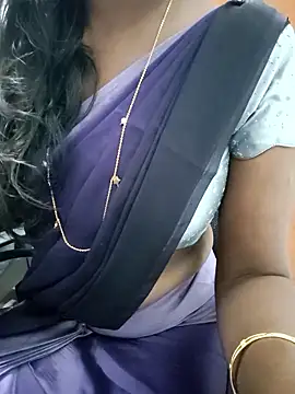 Tamilmallu-duskygirl03's cam snapshot