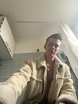 Toyjungee live sex cam