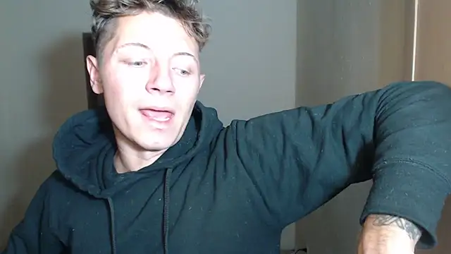 BlondZilla live sex cam