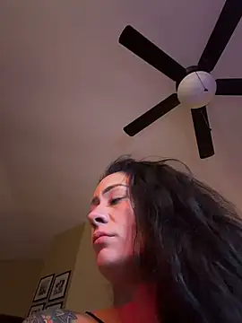 YourPlayfulCouple's cam snapshot