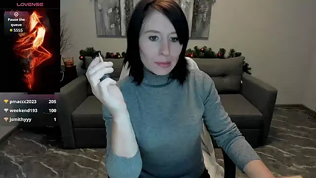 Betty_Jone's cam snapshot