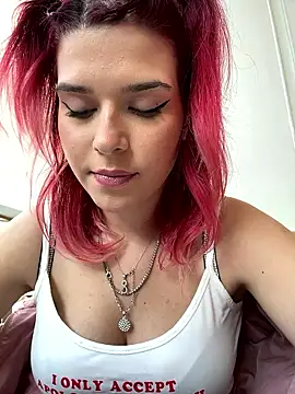 RiriRoseey live sex cam