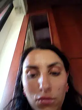 Izabella_Bella live sex cam