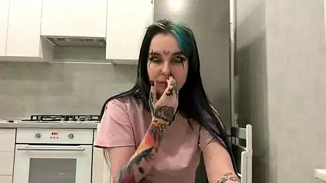 HighelikeGirl's cam snapshot