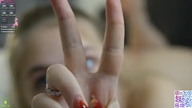 Hochu_Labubu's cam snapshot