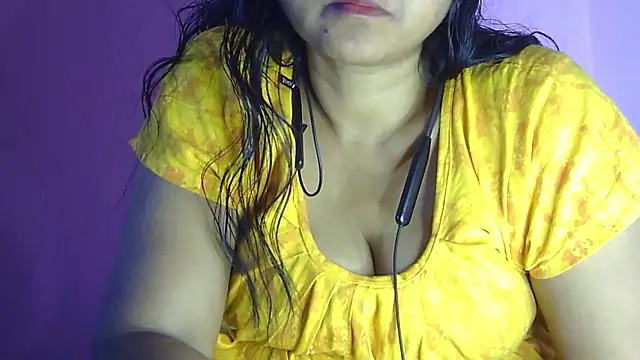Pooja-suman live sex cam