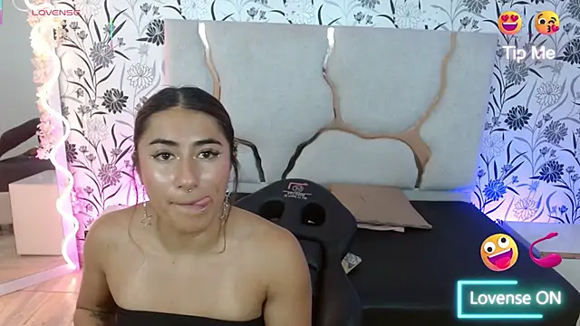 Livglow_tay's cam snapshot