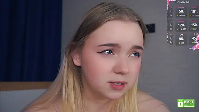 ZaraCreedon's cam snapshot