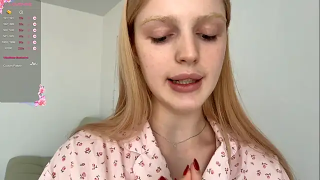 GilySuper live sex cam