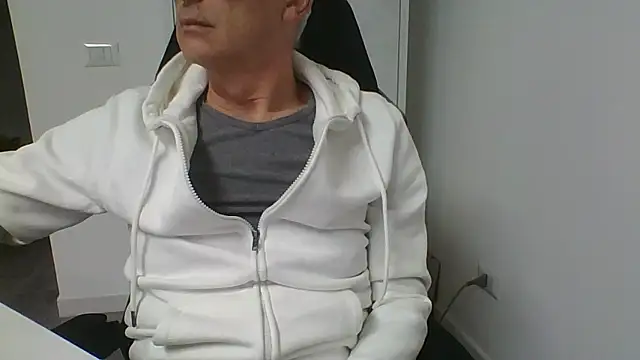 Sensor2000 live sex cam