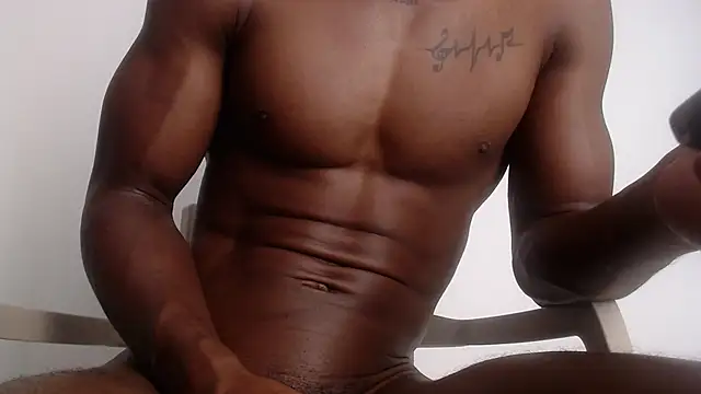 drake_brwon_23 live sex cam