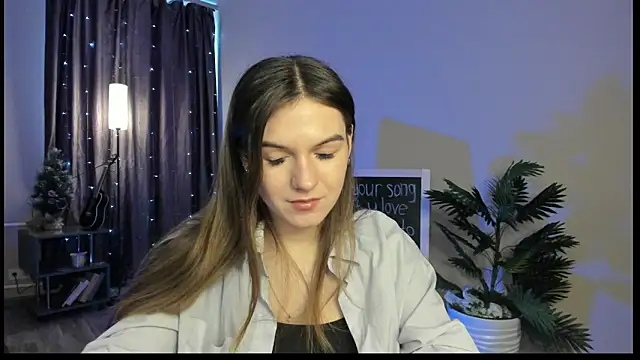 luna_lust_212's cam snapshot