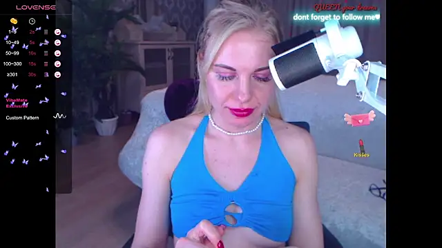 LiSinDoll live sex cam