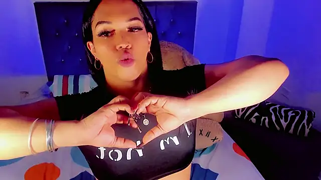 Zakura_hot1 live sex cam