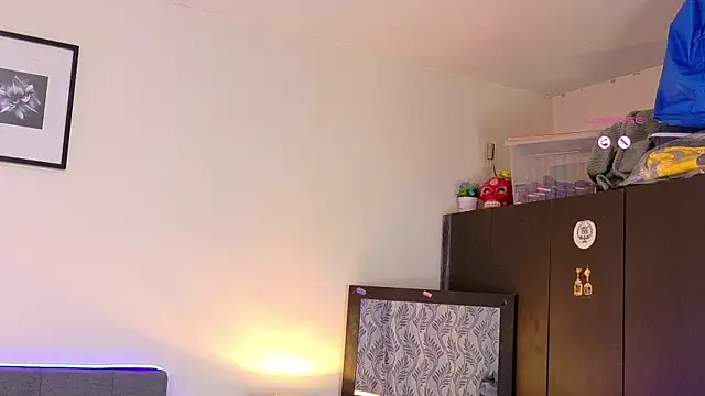 Rouse_Hilton live sex cam