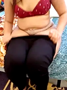 ShadiaStar live sex cam