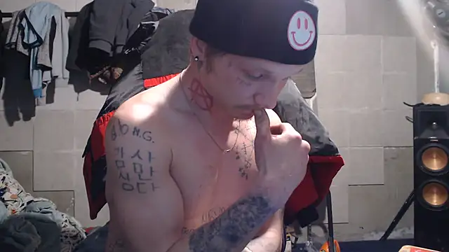 mastertrap live sex cam