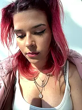 RiriRoseey's cam snapshot