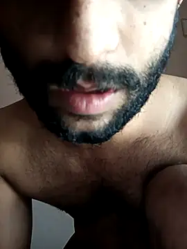 Viggu16947's cam snapshot