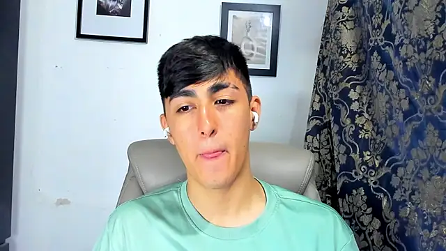 babymaik's cam snapshot