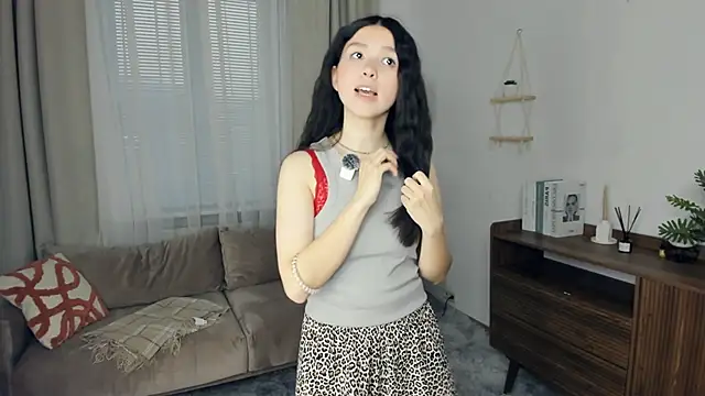 LonaLongsdorf's cam snapshot