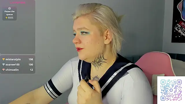 Mystiica's cam snapshot