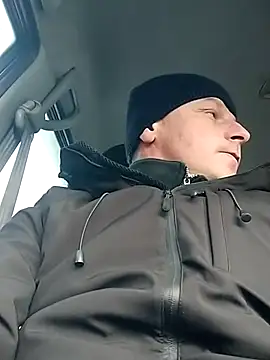 Ivan9iutt's cam snapshot