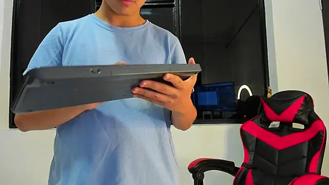 NathanBrookhs live sex cam