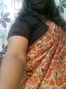 TAMIL-MILF- live sex cam