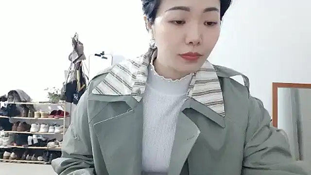 Lulu-uu live sex cam