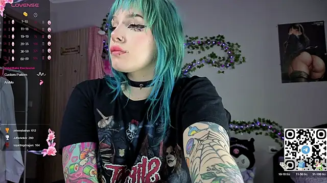 Silvia_Santorskii live sex cam