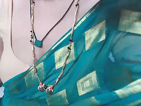 sunitha-3's cam snapshot