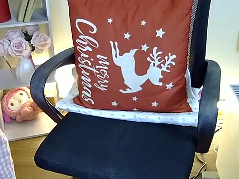 Lee-Young66 live sex cam