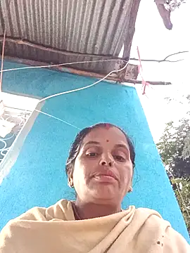 Manvi_hote's cam snapshot