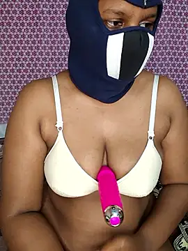 Chn_x_cbe live sex cam