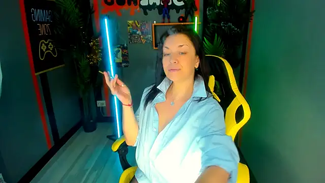 AnaMills's cam snapshot