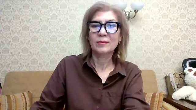 Elegant00Lady live sex cam