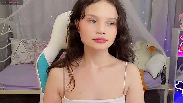 EmilyChaves's cam snapshot