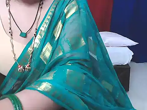 sunitha-3 live sex cam