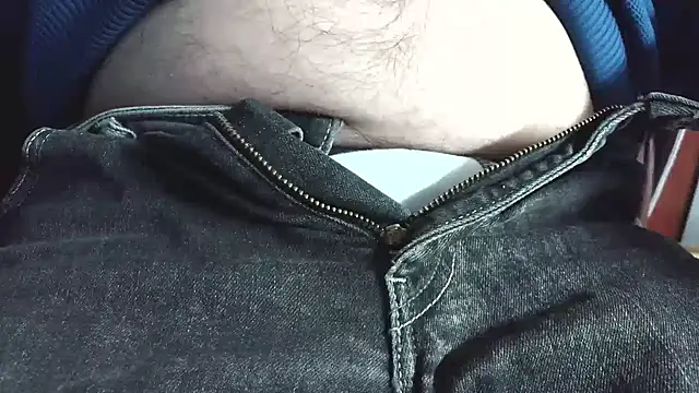 hairyandtiny live sex cam